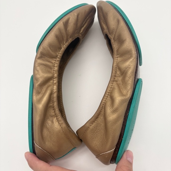 Tieks Gold Flats Size 9 Leather Metallic - Picture 9 of 13
